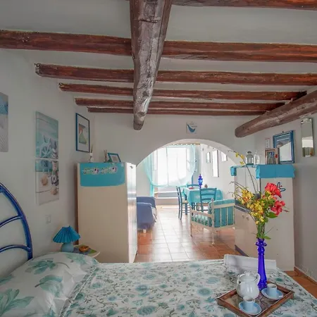 Apartamento Strombolicchio *