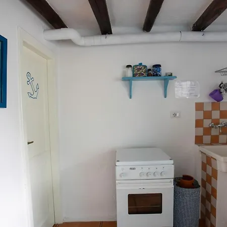 Strombolicchio * ストロンボリ