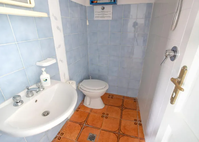 Strombolicchio Apartment *